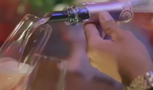 CÉLÉBRITÉ 2018
